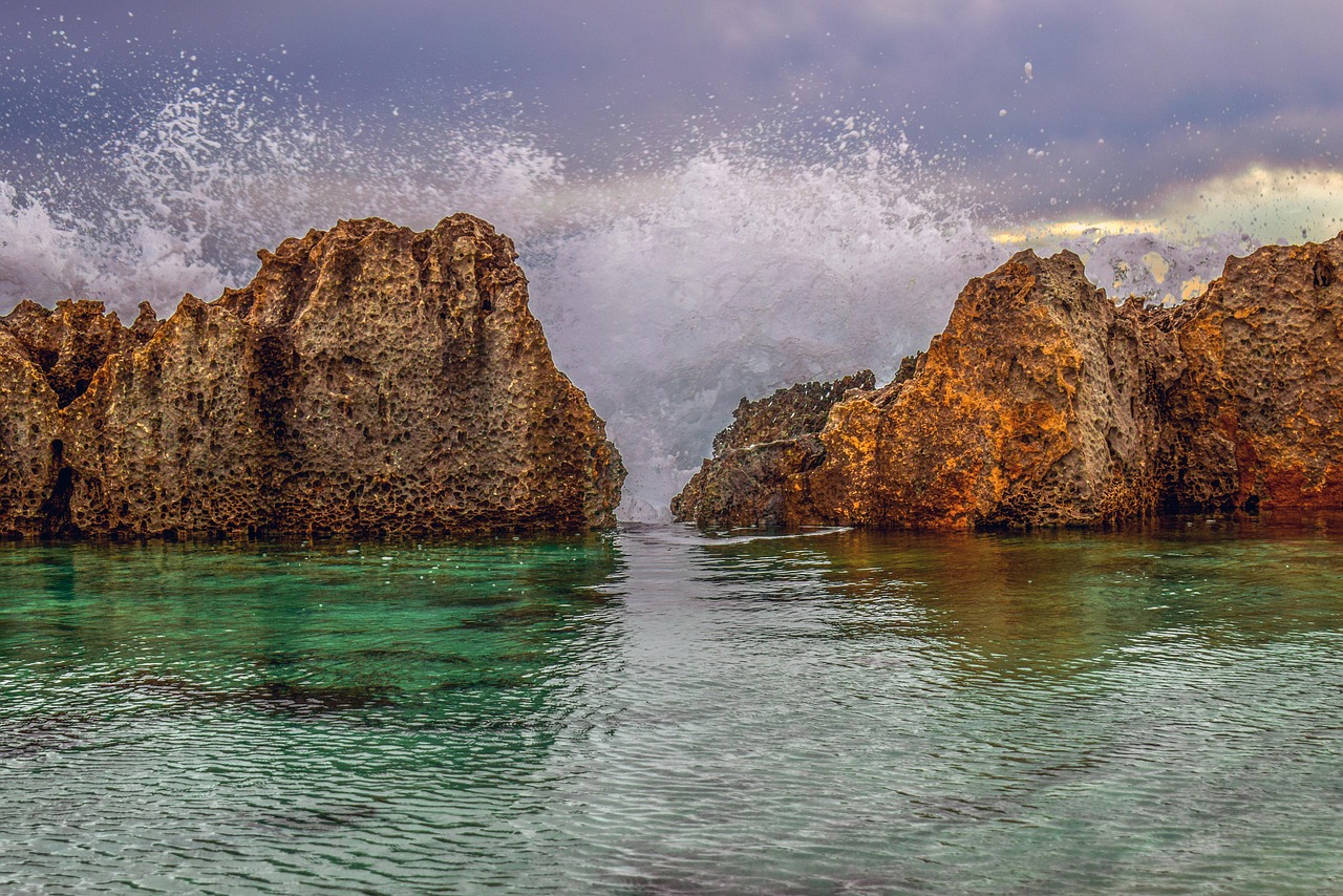 Rocks, waves, splash — Compose My Paper - Gathering Information On The Paper