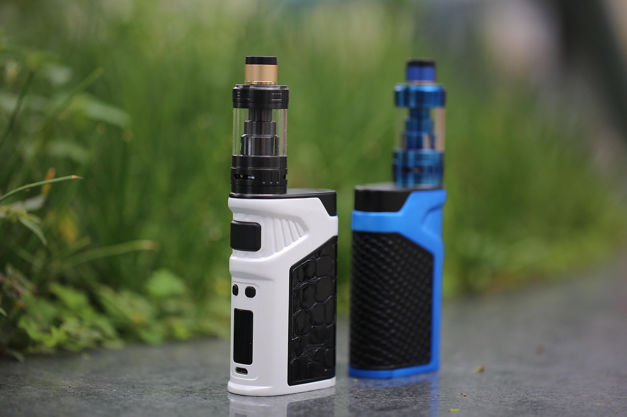 Vape, electronic cigarette, uwell — Enjoy Effortless Vaping with Long-Lasting Pod Systems